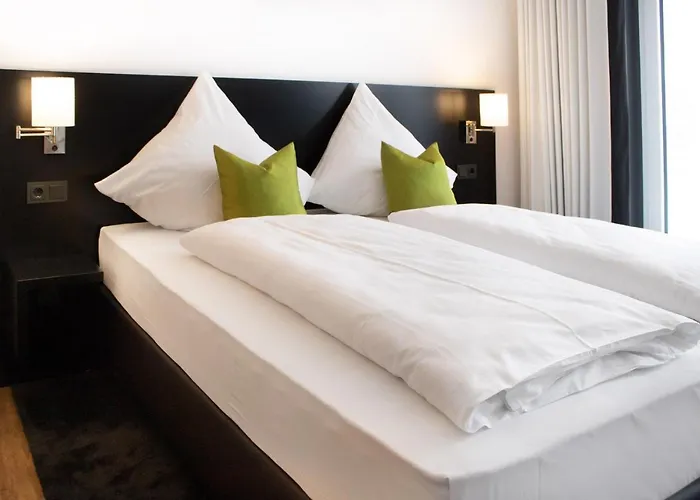 Nhi Hotel By Wmm Hotels